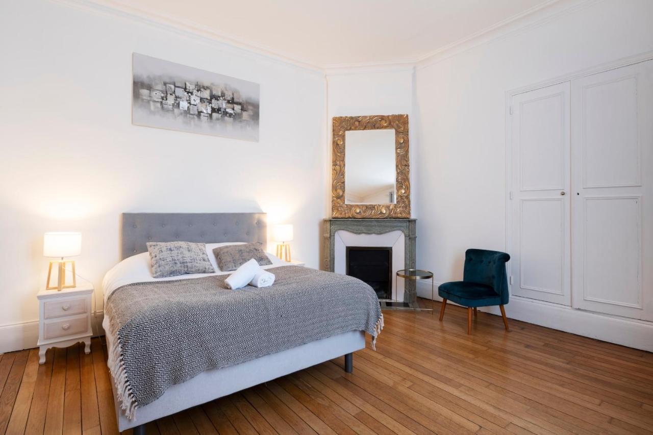 Luxe Poincare Lägenhet Nancy Exteriör bild